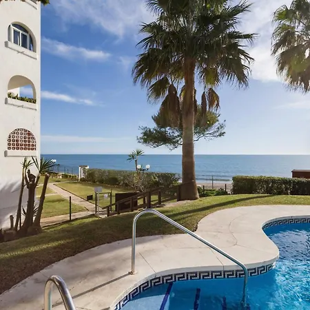 Apartment Oceanfront Mijas