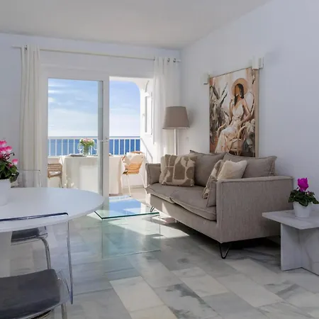 Oceanfront Apartment